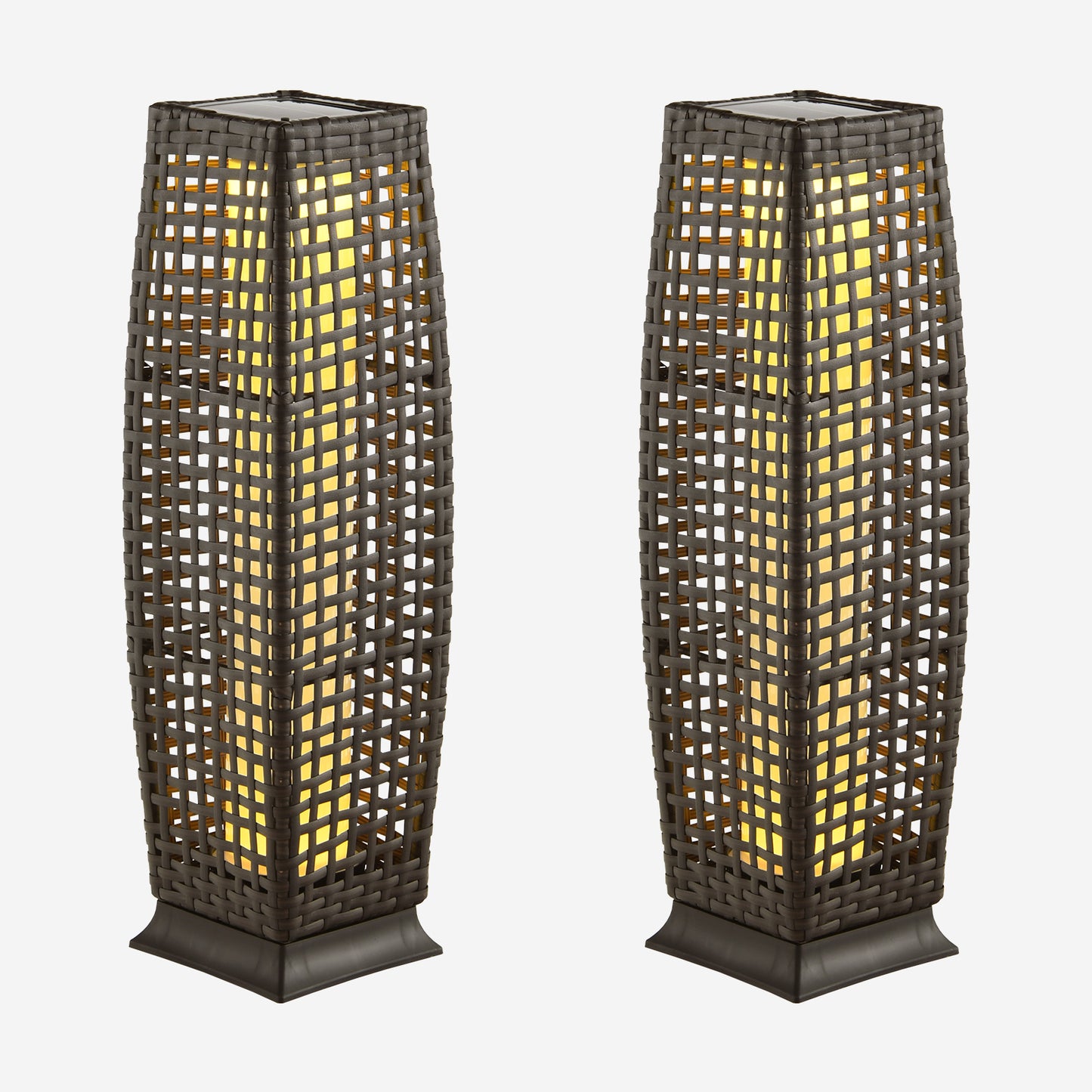 Giantex Outdoor Floor Lamp 2 Piece, Patio Lamp w/Auto On/Off Light, Brown